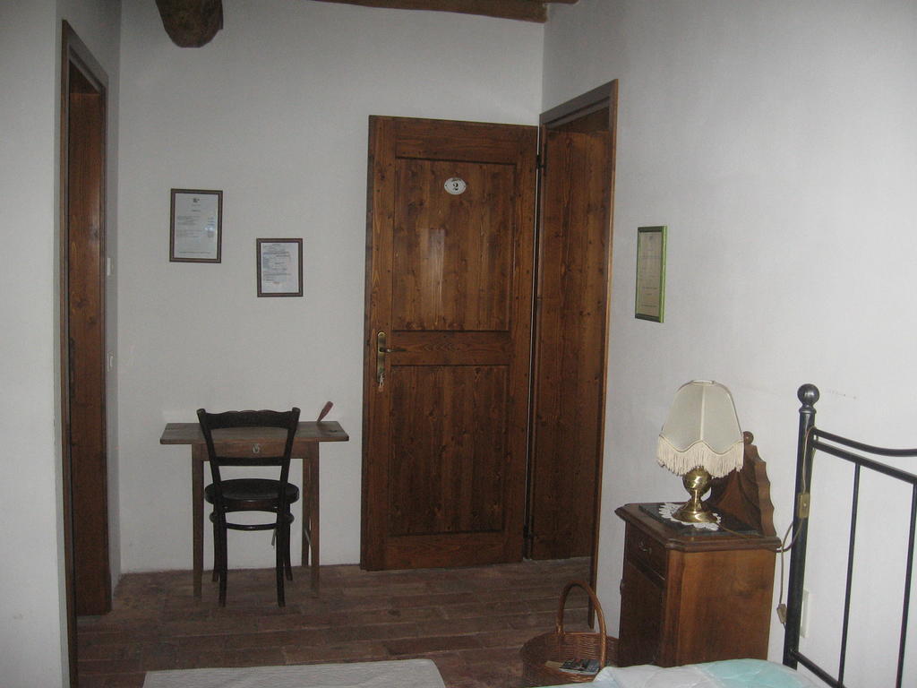 Villa Agriturismo La Rovere Cesole Zimmer foto
